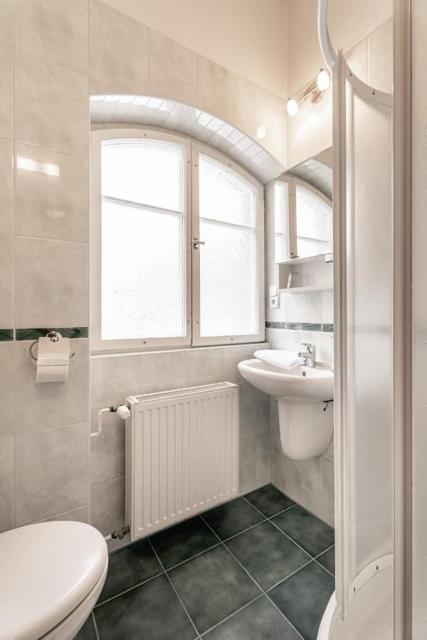 Vila Vysehrad Luhačovice Buitenkant foto